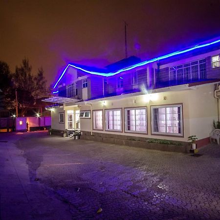 Wida Resort Kilimani Найроби Экстерьер фото