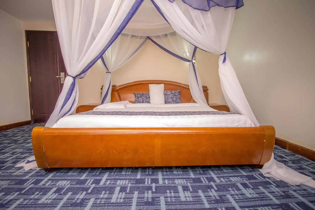Wida Resort Kilimani Найроби Экстерьер фото